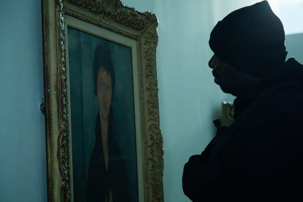 Still from the 2025 comedy bthriller The French Job.